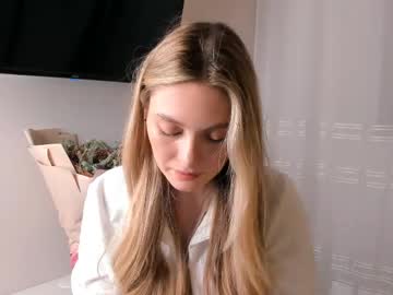 girl
        esmahastey cam image #6072096
