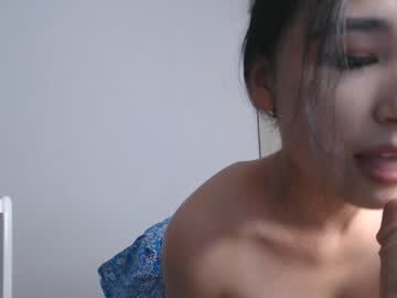 girl
        aio_lovee cam image #1978405