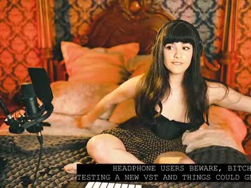 girl
        ingennui cam image #1034374