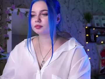 girl
        moon_valkyriie cam image #6295046
