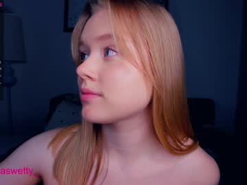 girl
        sun_shiiine cam image #2080142