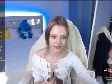 girl Cam Girls Get Busy With Their Dildos With No Shame with leslie_baby