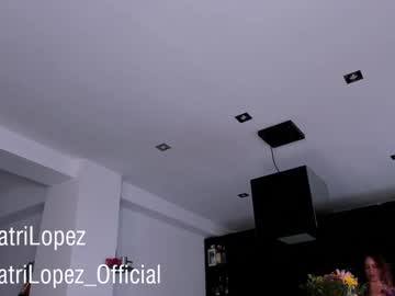 girl
        crazypaty cam image #4593407