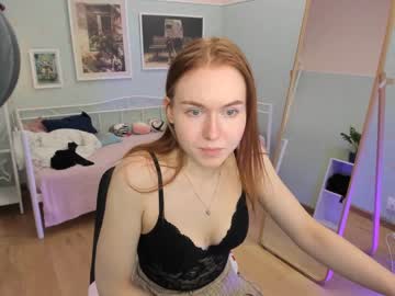 girl
        coconutdrive cam image #743492