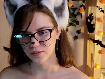 girl
        teresabriggs cam image #2808082