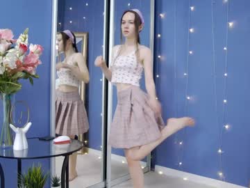 girl
        kriskras__ cam image #1029277