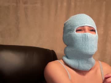 girl
        allyhamm cam image #1091595