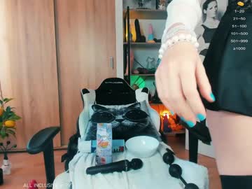 girl
        la_monna cam image #2033536
