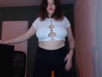 girl
        gmonline111 cam image #291923