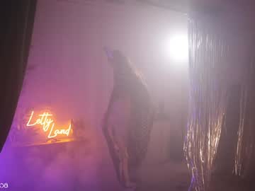 girl
        lettymoa cam image #6636723
