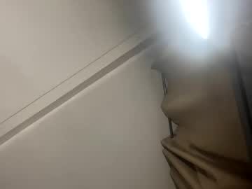 girl
        allanarey151 cam image #5047441