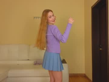 girl
        annikie cam image #2982781