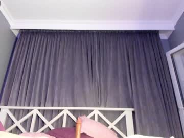 girl
        izumi__li cam image #736006