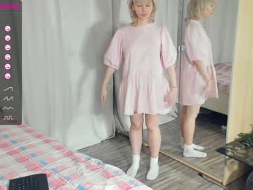 girl
        melissacarterr cam image #498205