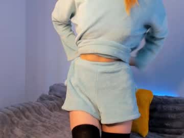 girl
        sheenaeastes cam image #4087145