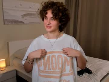 girl
        georginabumforda cam image #6607753