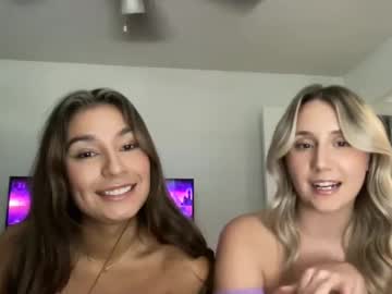 couple
        hotandhornyhannah cam image #4768096