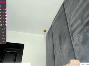 girl
        lulacum69 cam image #1401607
