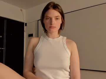 girl
        sonya_vogue_ cam image #1726996