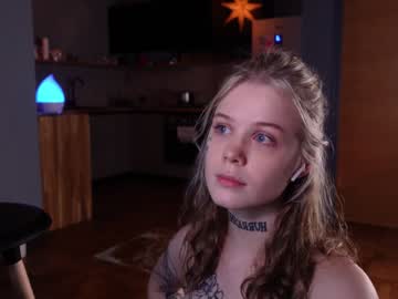 girl
        tendertainted cam image #8622