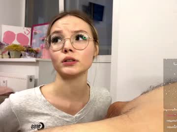 couple
        sexstar_l1fstyl3 cam image #4499956