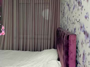 girl
        luna_gracee07 cam image #5278666