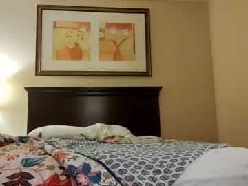 couple Cam Girls Get Busy With Their Dildos With No Shame with freackyleaky