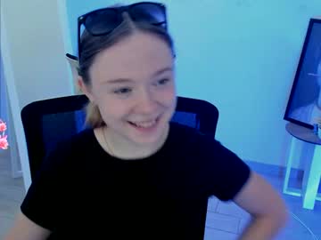 girl
        _margoqueen_ cam image #4857114