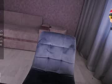 girl
        kerelai cam image #2401721