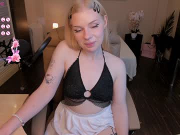 girl
        heilyjia cam image #4821678