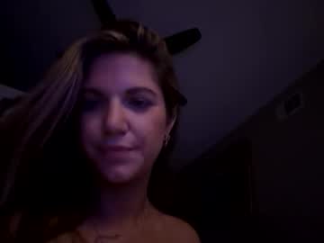 girl
        sars511 cam image #6531468