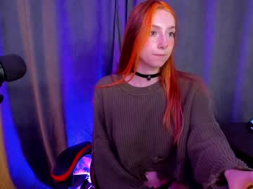 girl
        _servuss_ cam image #5276086