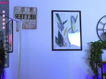 girl
        elizabeth__gray cam image #2071119