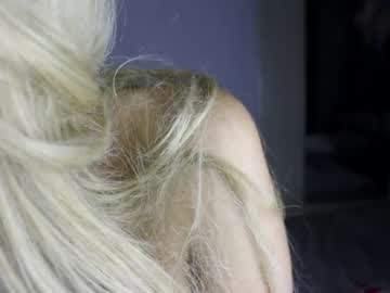 girl
        wendy_daniela cam image #1499861
