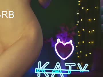 girl
        katy_ethereal cam image #6861343