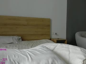 girl
        lindamei cam image #5710396