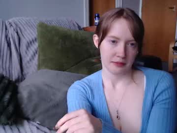 girl
        dominiquemystique cam image #4493135