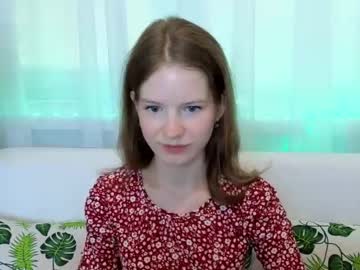 girl
        vikkroriaa cam image #4525966