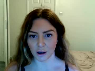 girl
        lovelavender_ cam image #6376564