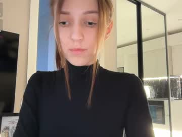 girl
        tadammary cam image #6863463