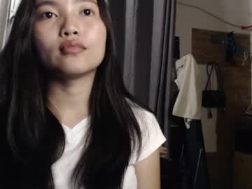 girl
        imyourkesiah cam image #4427870