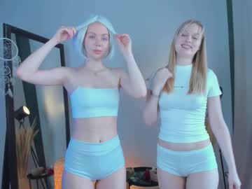 girl
        cassie_palmer cam image #6805042
