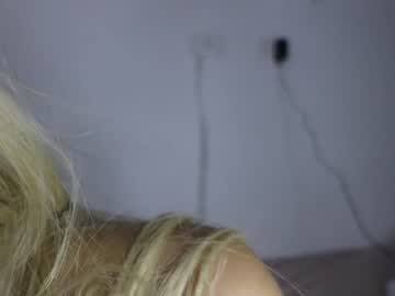 girl
        wendy_daniela cam image #2051831