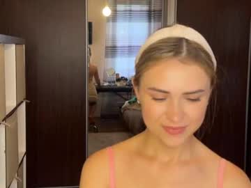 girl
        like_fm cam image #4728126