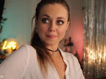 girl
        lettymoa cam image #6593815