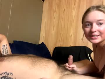 couple
        twoxxxfun cam image #2058259