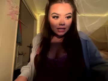 girl
        busty_te3n18 cam image #2443794
