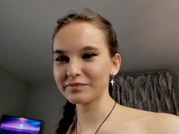 girl
        lorettafairleigh cam image #3959966