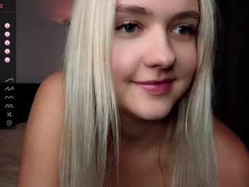 girl
        beverly_hillls cam image #4044436