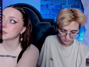 couple
        shypreettygirl cam image #4427742